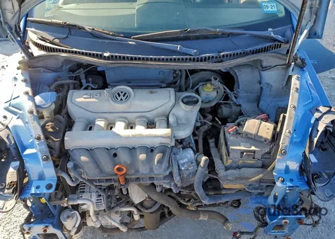 2010 Volkswagen New Beetle z USA, uszkodzony, nr VIN 3VWPG3AGXAM001935